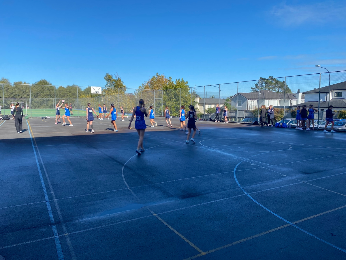 Playing Netball